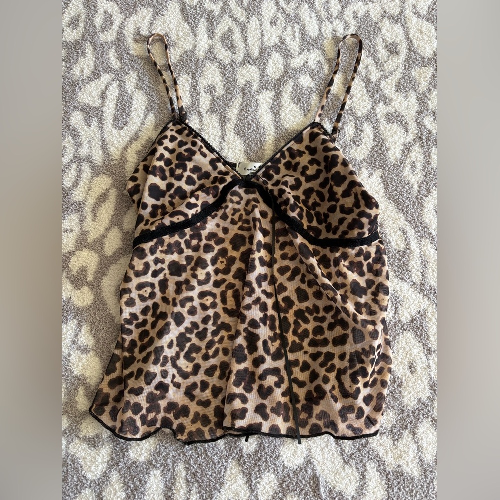 leopard print cropped cami